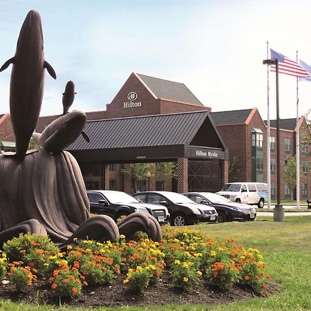 Hilton Mystic Hotel Exterior foto